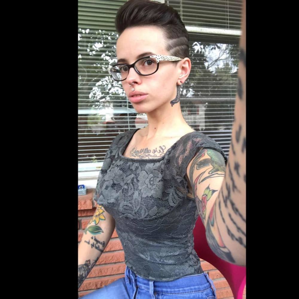 Meet your Posher, Lindsey